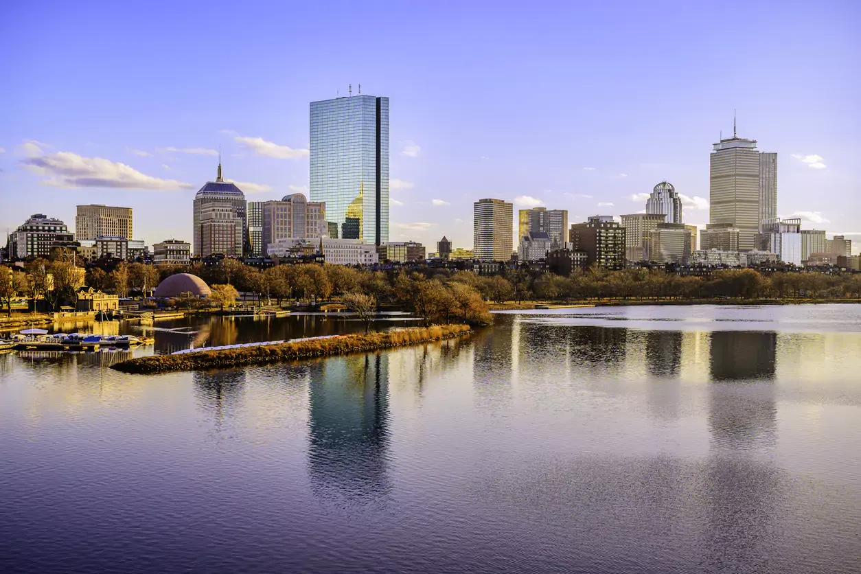 Car shipping in Massachusetts