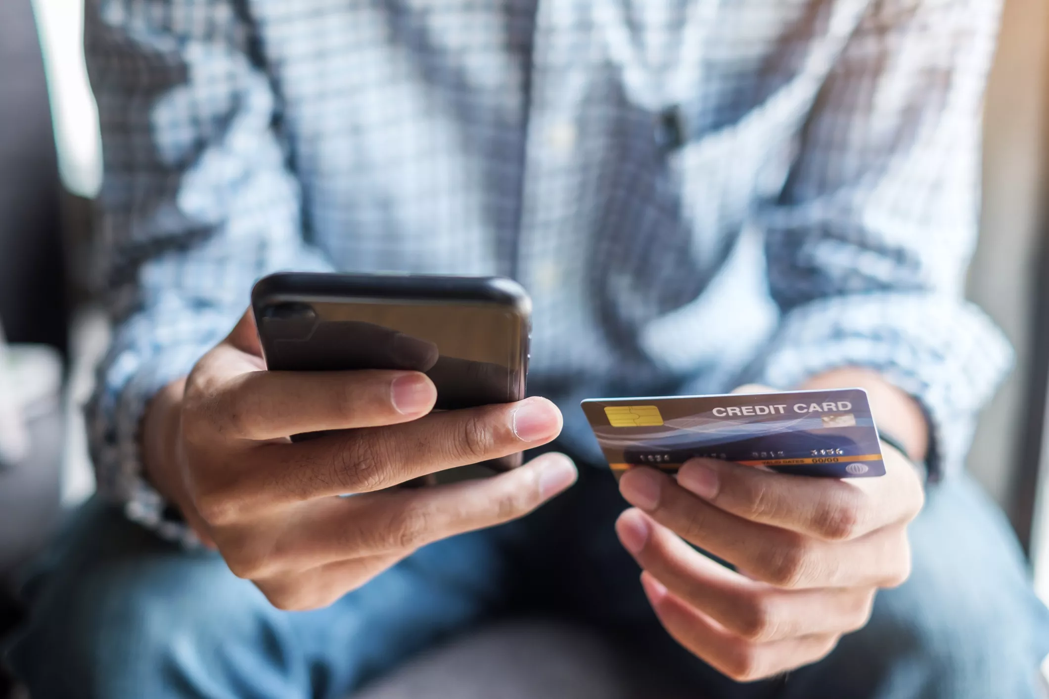 How much does it cost to ship a car to or from Mobile, AL?