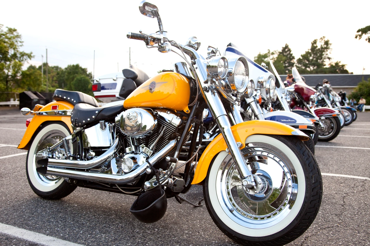 How much does it cost to ship a motorcycle?