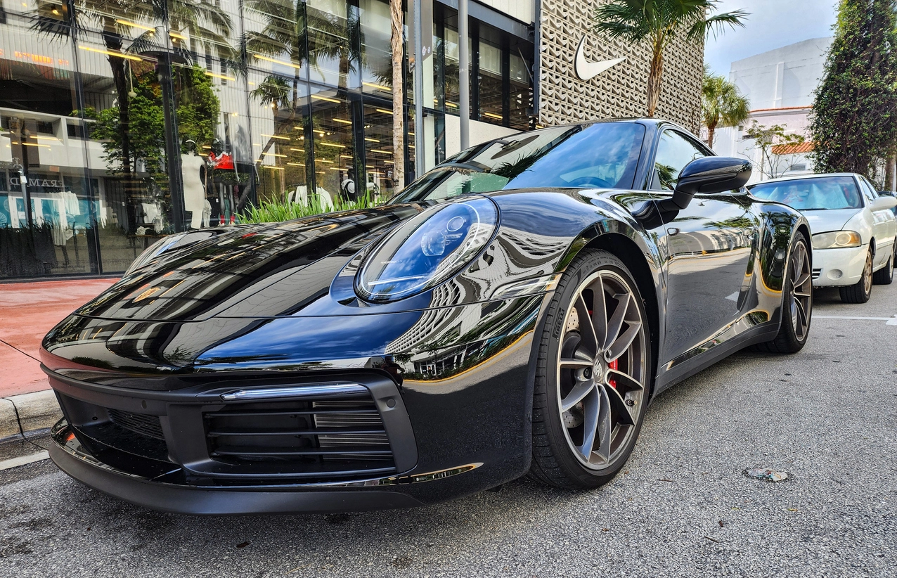 We deliver your luxury vehicle